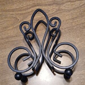 Elegant Black Wall Decor